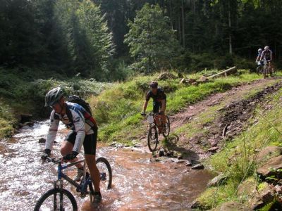 A VTT dans les forêts - J-C_ KANNY-CDT Moselle